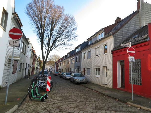 Alt und Neu in der Wiedstraße